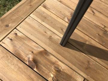 Pose de terrasse en bois à Toulouse